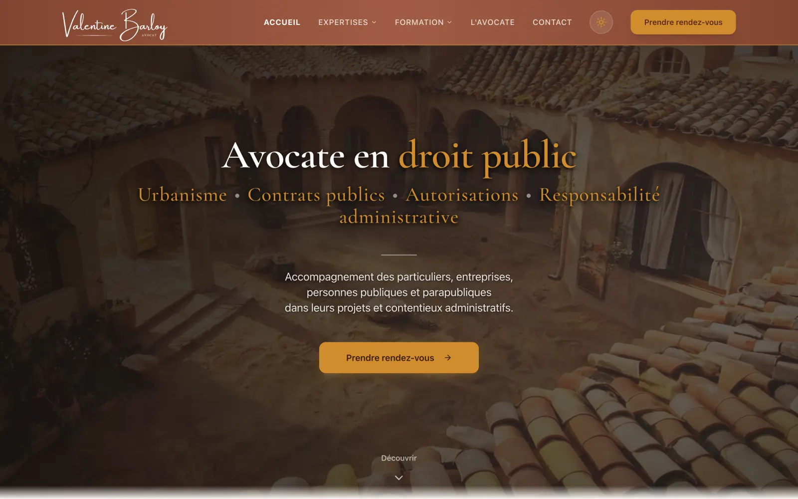Page d'accueil du site Me Valentine Barloy sur ordinateur